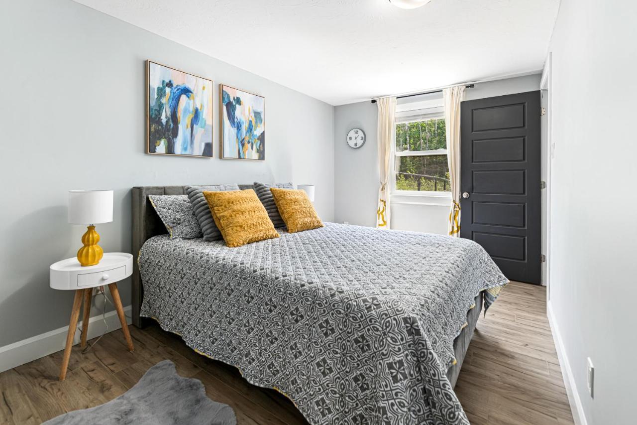 One Bedroom Apartment Moncton North ! Exterior photo
